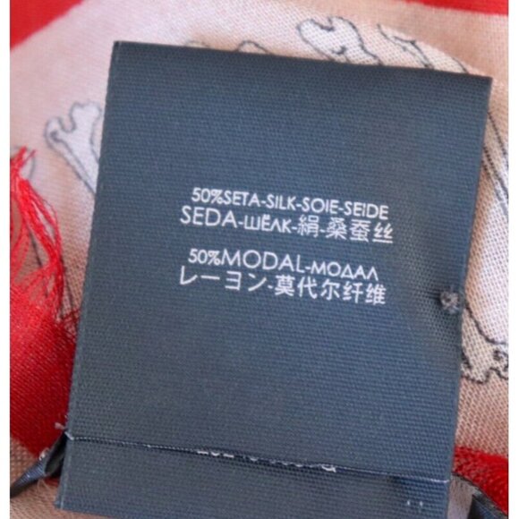 Alexander McQueen Unisex 138x138 Beige Red Skull Charm Bracelet Silk Modal Scarf - Picture 4 of 7